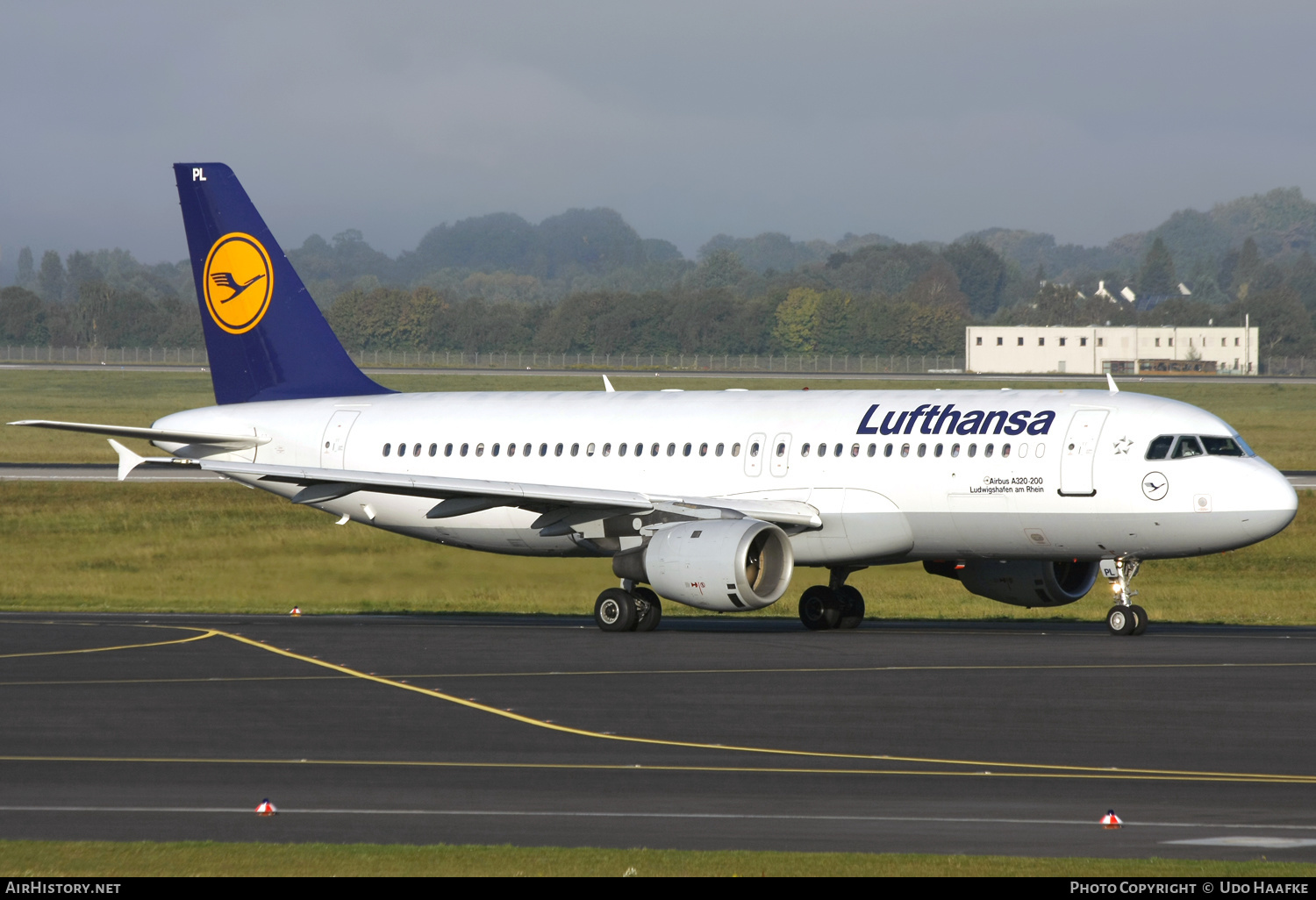 Aircraft Photo of D-AIPL | Airbus A320-211 | Lufthansa | AirHistory.net #588876