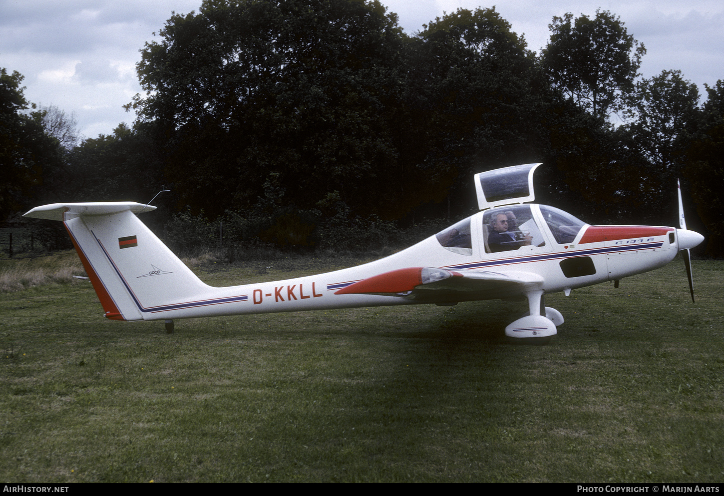 Aircraft Photo of D-KKLL | Grob G-109B | AirHistory.net #589025