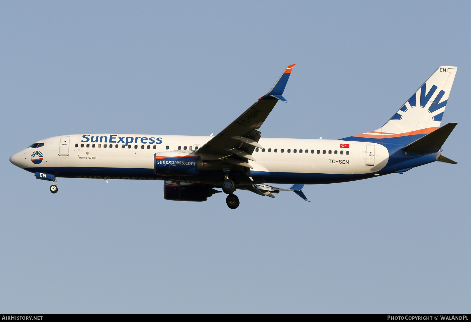 Aircraft Photo of TC-SEN | Boeing 737-8HC | SunExpress | AirHistory.net #589029