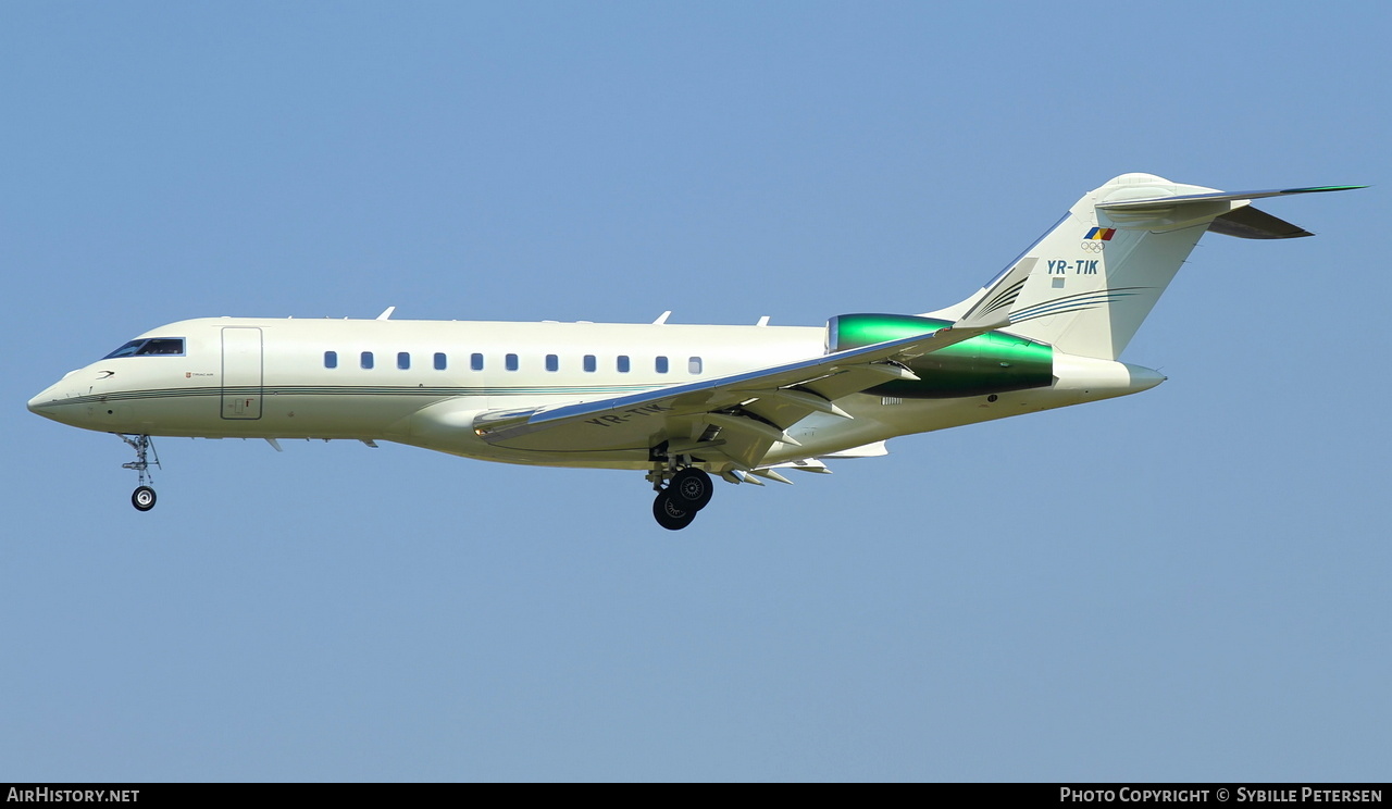 Aircraft Photo of YR-TIK | Bombardier Global 5000 (BD-700-1A11) | Țiriac Air | AirHistory.net #589148
