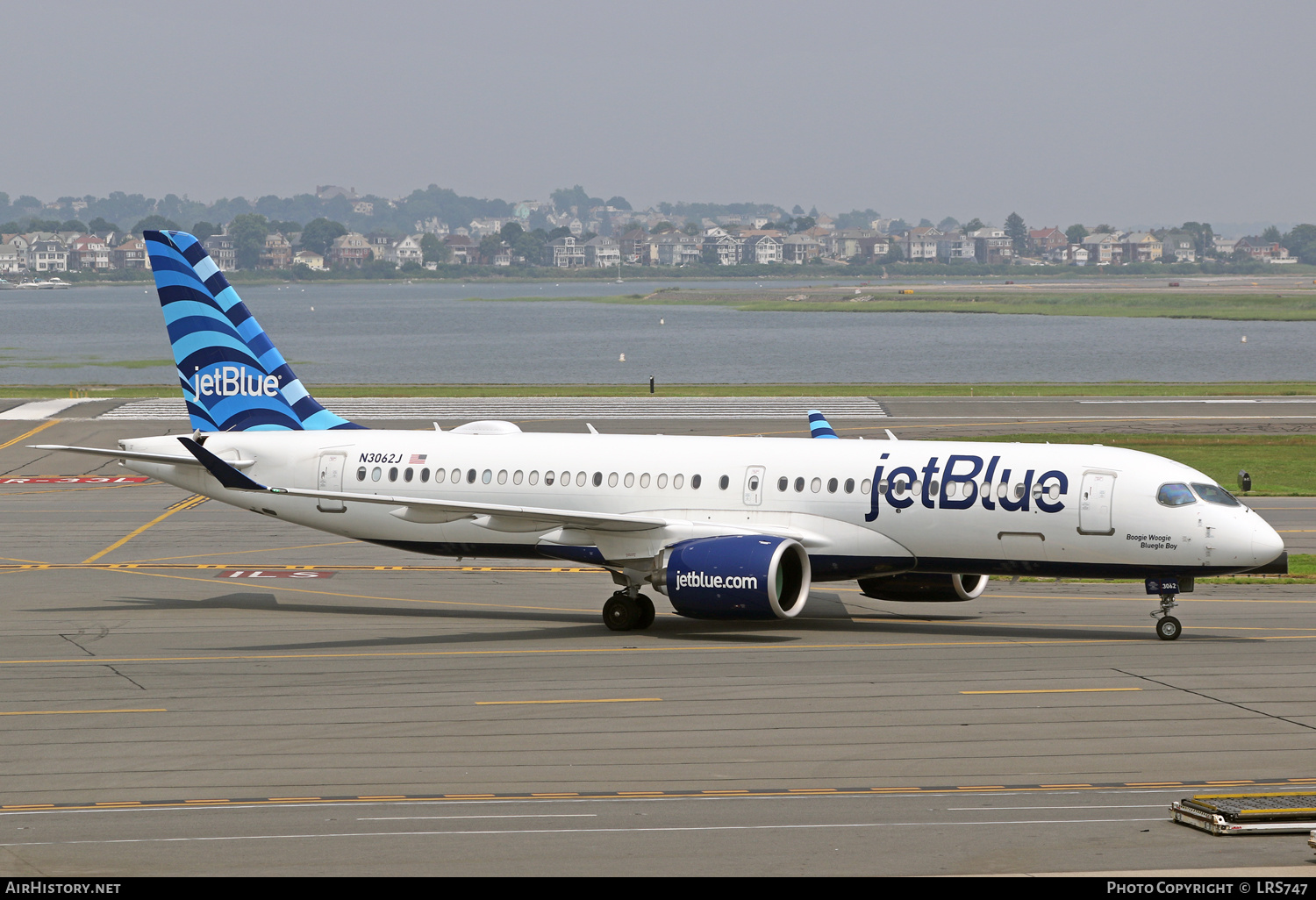 Aircraft Photo of N3062J | Airbus A220-371 (BD-500-1A11) | JetBlue Airways | AirHistory.net #589188