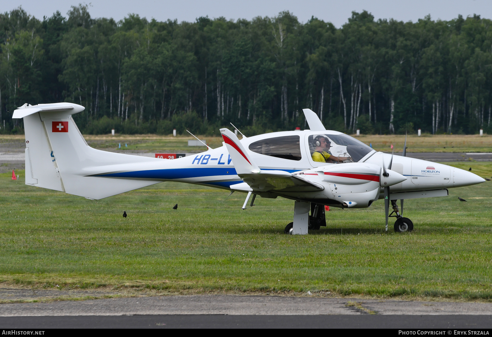Aircraft Photo of HB-LVB | Diamond DA42 NG Twin Star | AirHistory.net #589214