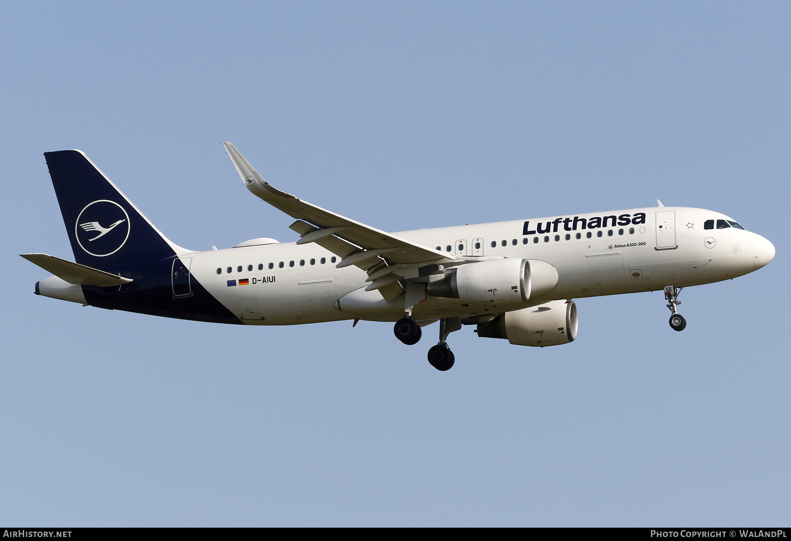 Aircraft Photo of D-AIUI | Airbus A320-214 | Lufthansa | AirHistory.net #589232