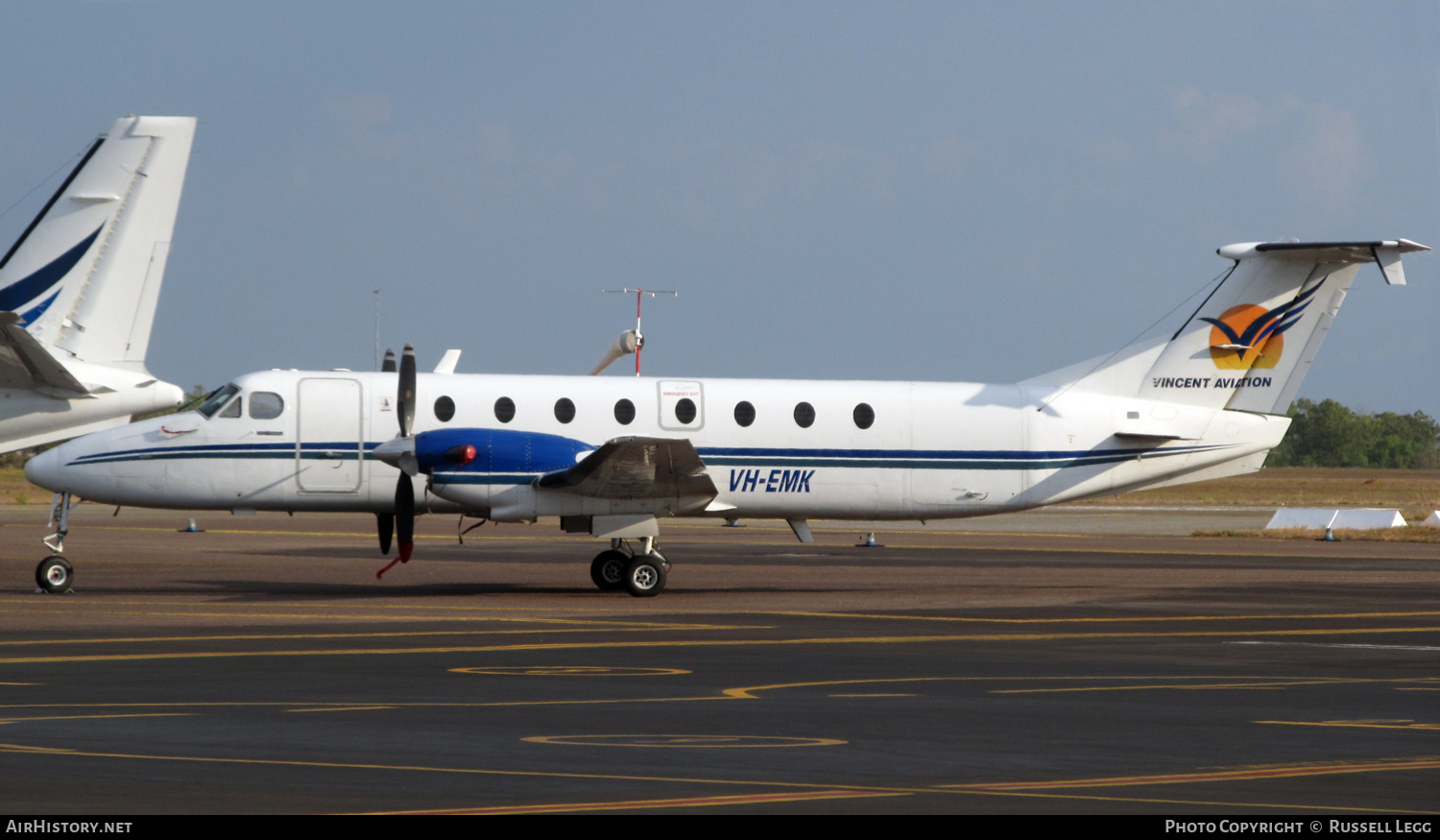 Aircraft Photo of VH-EMK | Beech 1900C-1 | Vincent Aviation | AirHistory.net #589298