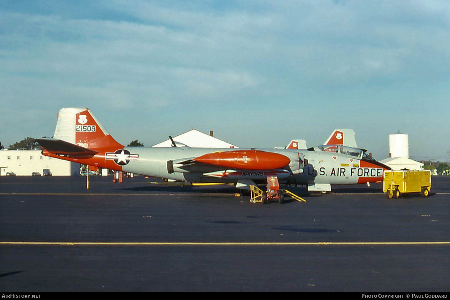 Aircraft Photo of 52-1509 / 21509 | Martin EB-57B Canberra | USA - Air Force | AirHistory.net #589310