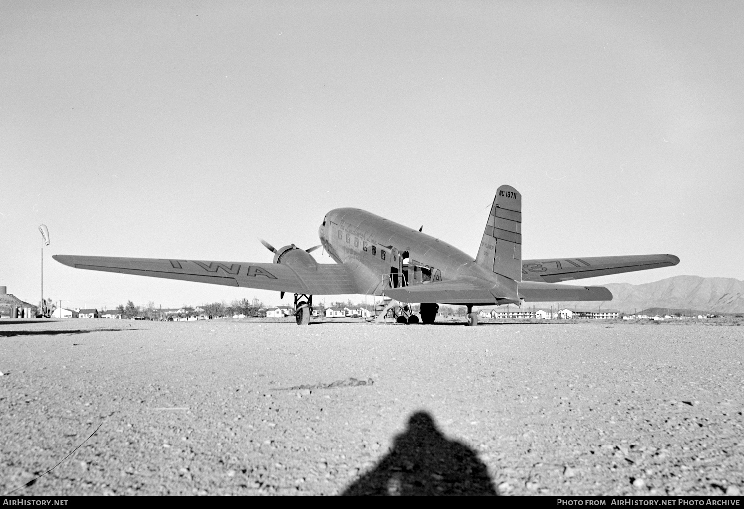 Aircraft Photo of NC13711 | Douglas DC-2-112 | TWA - Transcontinental and Western Air | AirHistory.net #589325