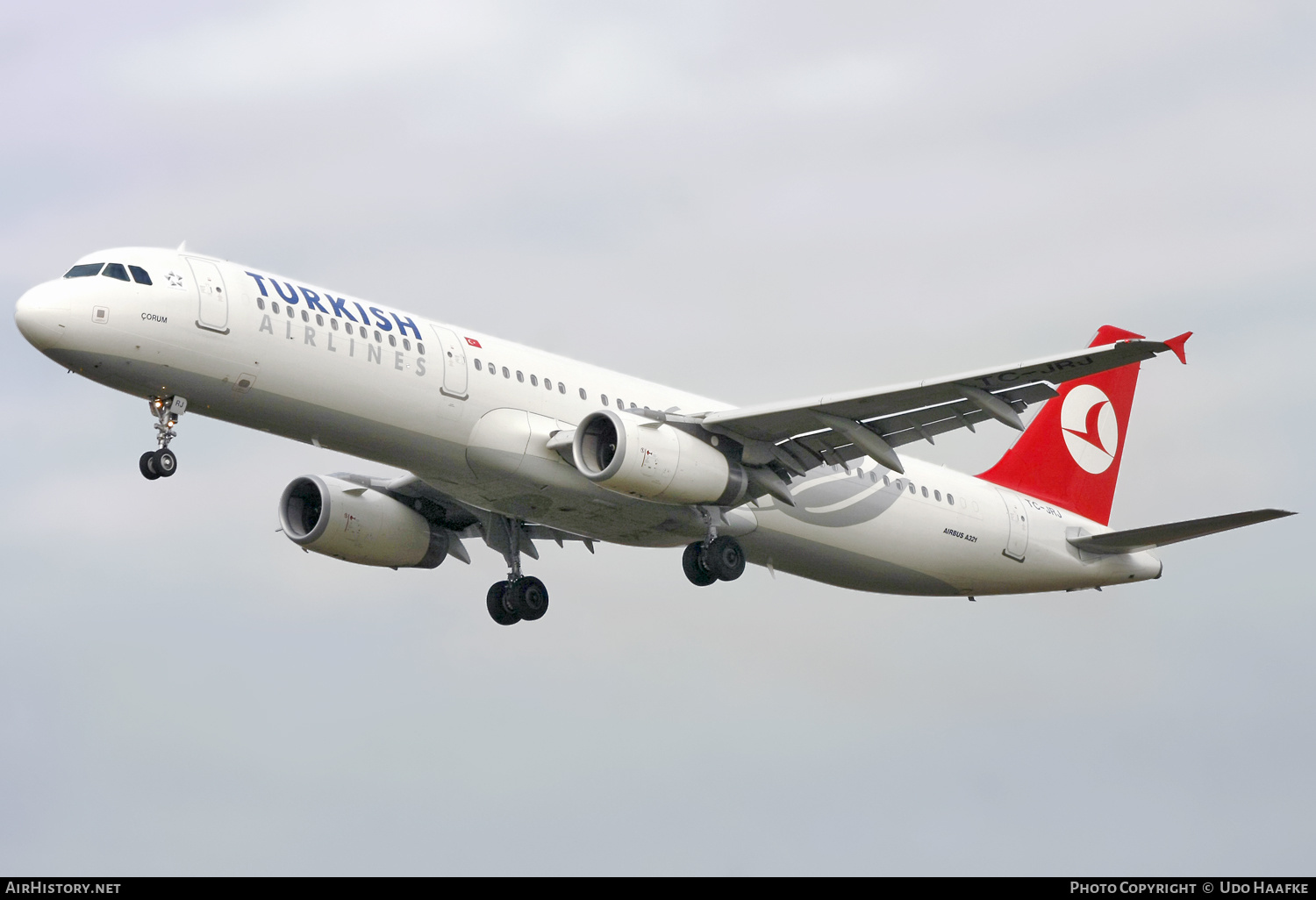 Aircraft Photo of TC-JRJ | Airbus A321-231 | Turkish Airlines | AirHistory.net #589370