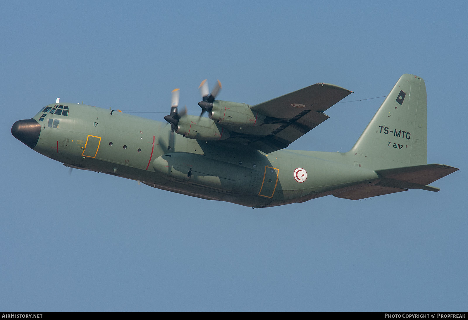 Aircraft Photo of Z21117 / TS-MTG | Lockheed C-130B Hercules (L-282) | Tunisia - Air Force | AirHistory.net #589373
