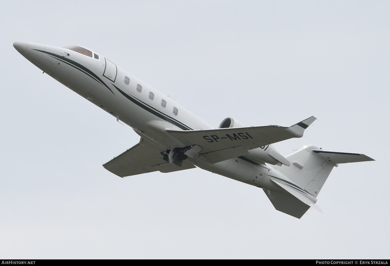 Aircraft Photo of SP-MSI | Learjet 60XR | AirHistory.net #589431