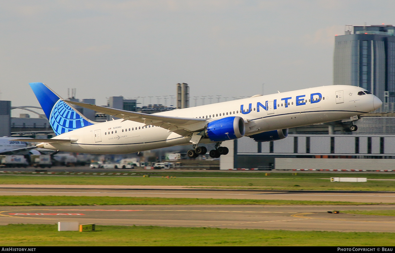 Aircraft Photo of N25982 | Boeing 787-9 Dreamliner | United Airlines | AirHistory.net #589445
