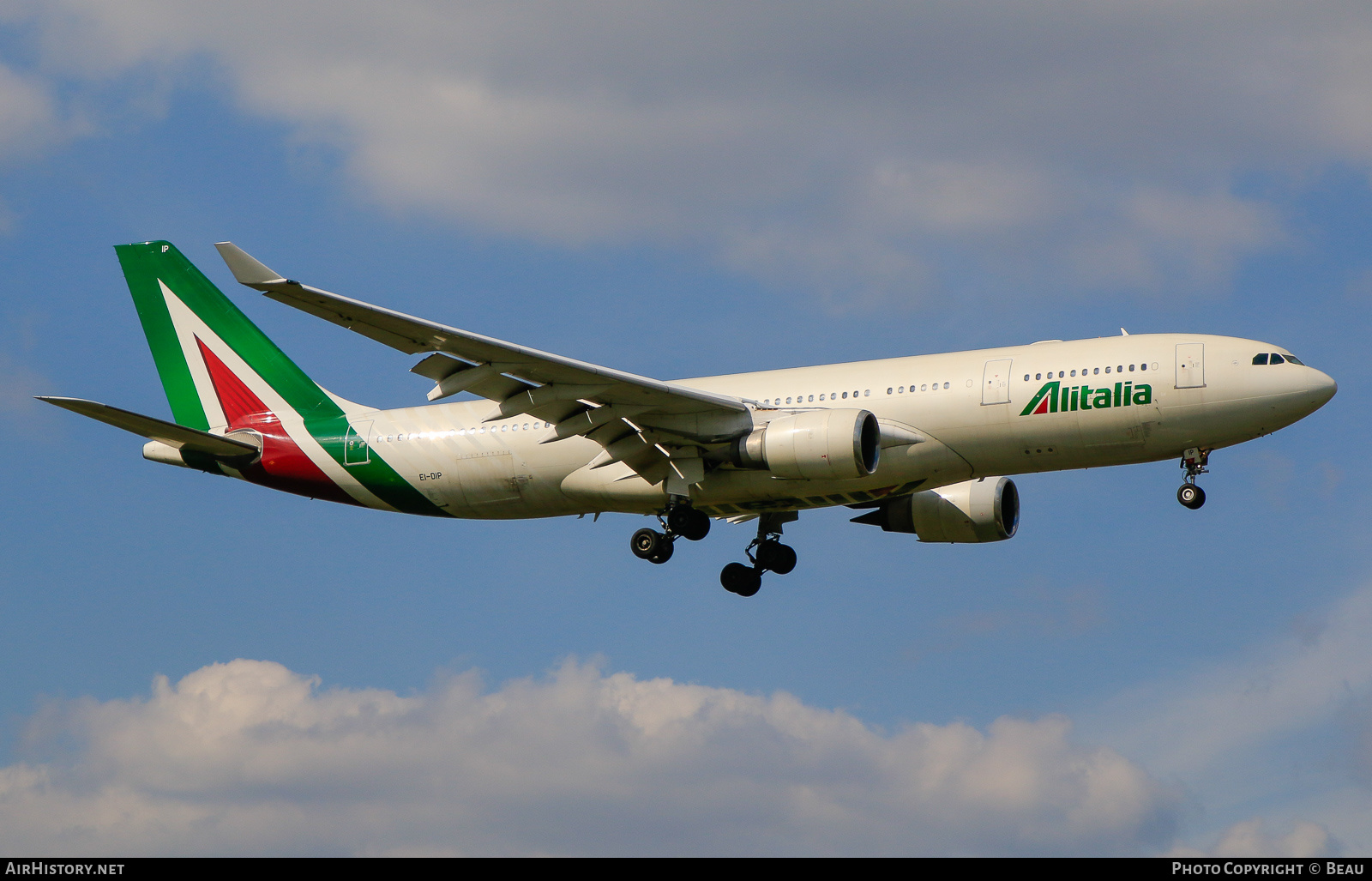 Aircraft Photo of EI-DIP | Airbus A330-202 | Alitalia | AirHistory.net #589447