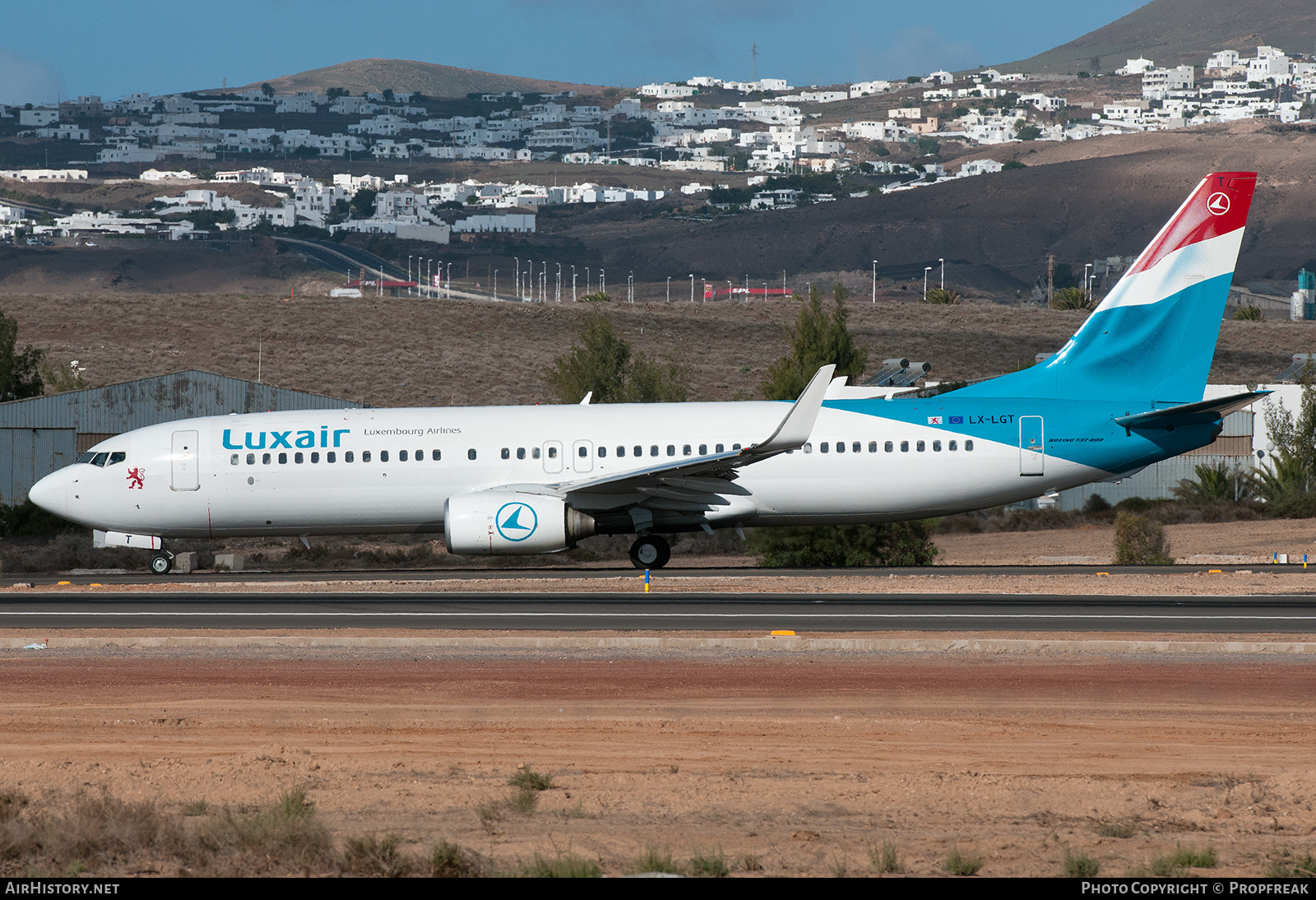 Aircraft Photo of LX-LGT | Boeing 737-8K5 | Luxair | AirHistory.net #589450