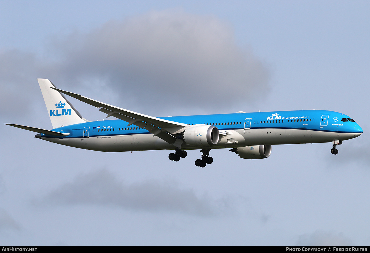 Aircraft Photo of PH-BKL | Boeing 787-10 Dreamliner | KLM - Royal Dutch Airlines | AirHistory.net #589471