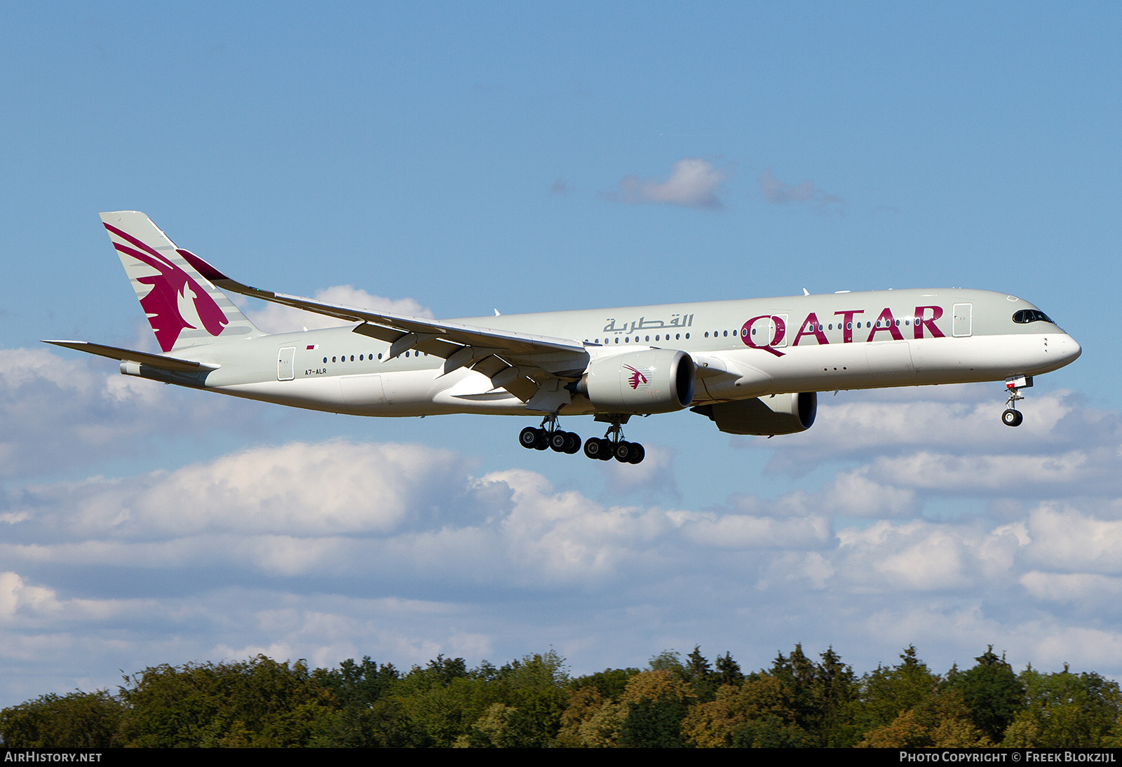 Aircraft Photo of A7-ALR | Airbus A350-941 | Qatar Airways | AirHistory.net #589566