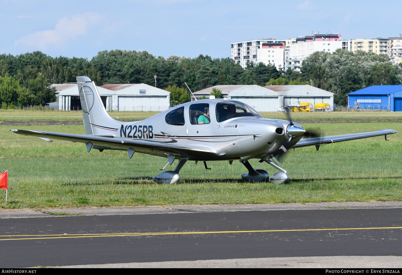 Aircraft Photo of N225RB | Cirrus SR-22T G3-GTS | AirHistory.net #589583