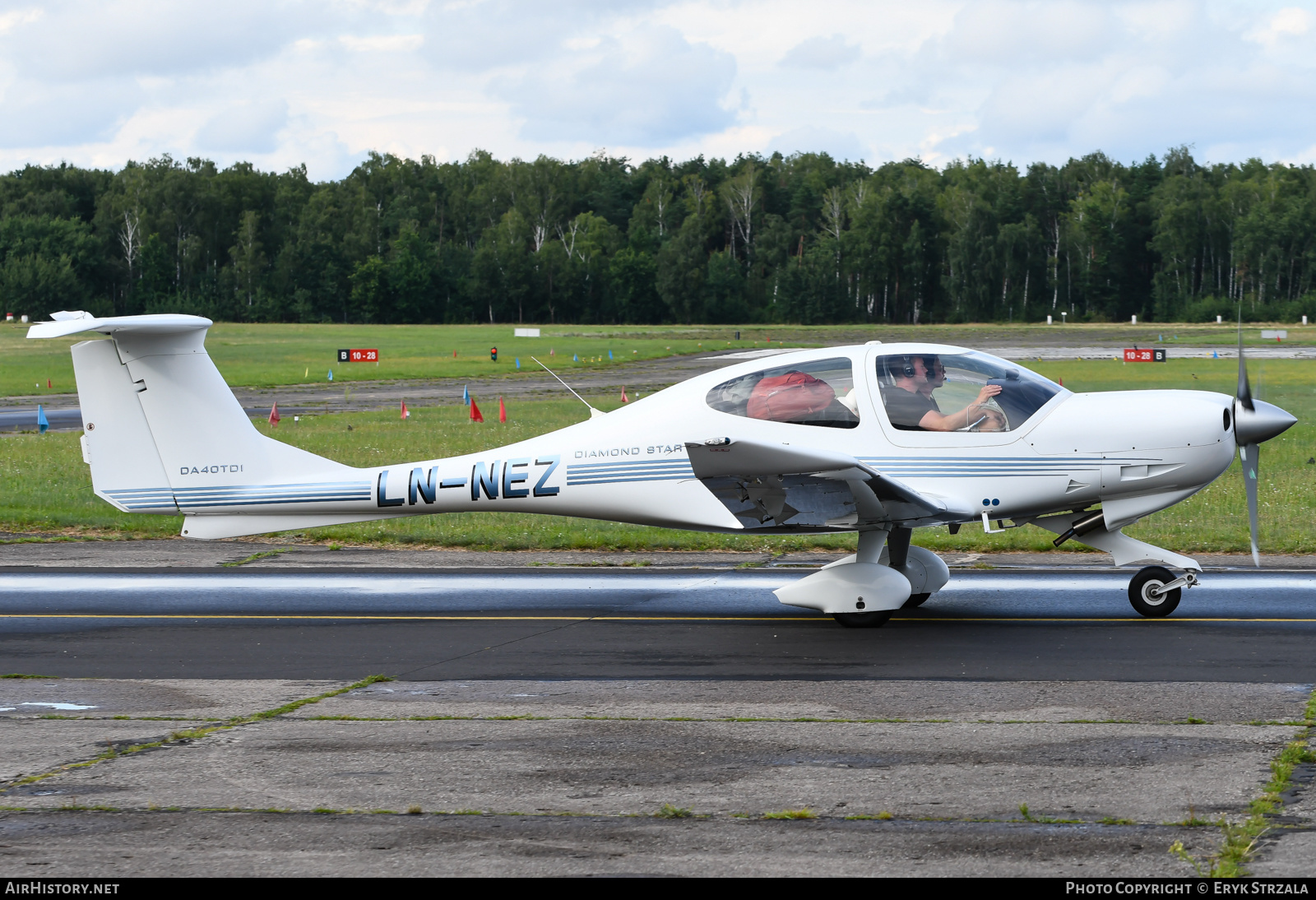 Aircraft Photo of LN-NEZ | Diamond DA40D Diamond Star TDI | AirHistory.net #589584