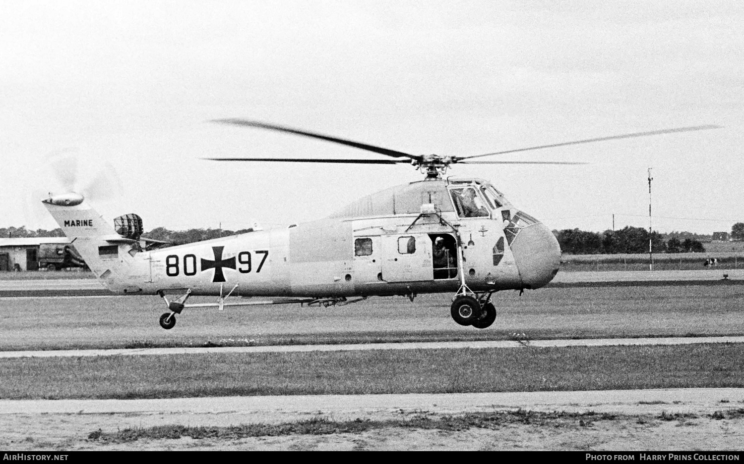 Aircraft Photo of 8097 | Sikorsky H-34G.II | Germany - Navy | AirHistory.net #589634