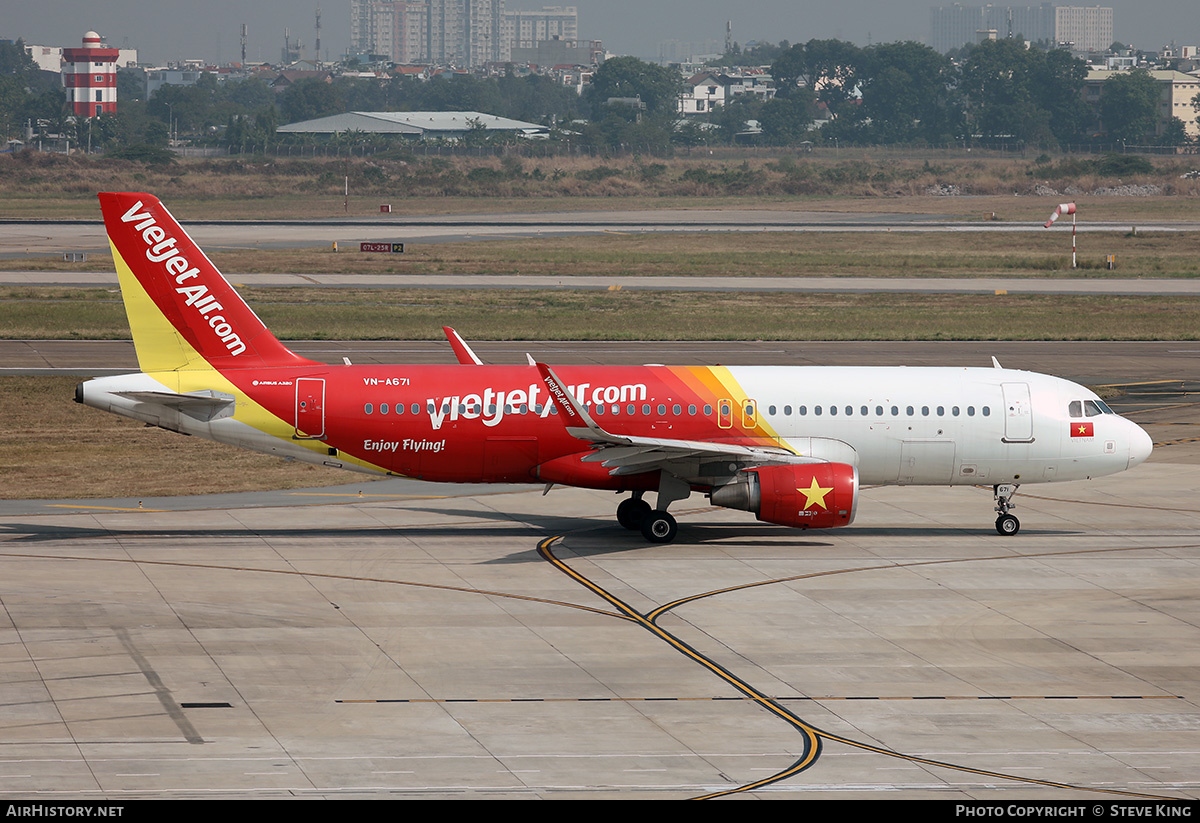 Aircraft Photo of VN-A671 | Airbus A320-214 | VietJet Air | AirHistory.net #589680