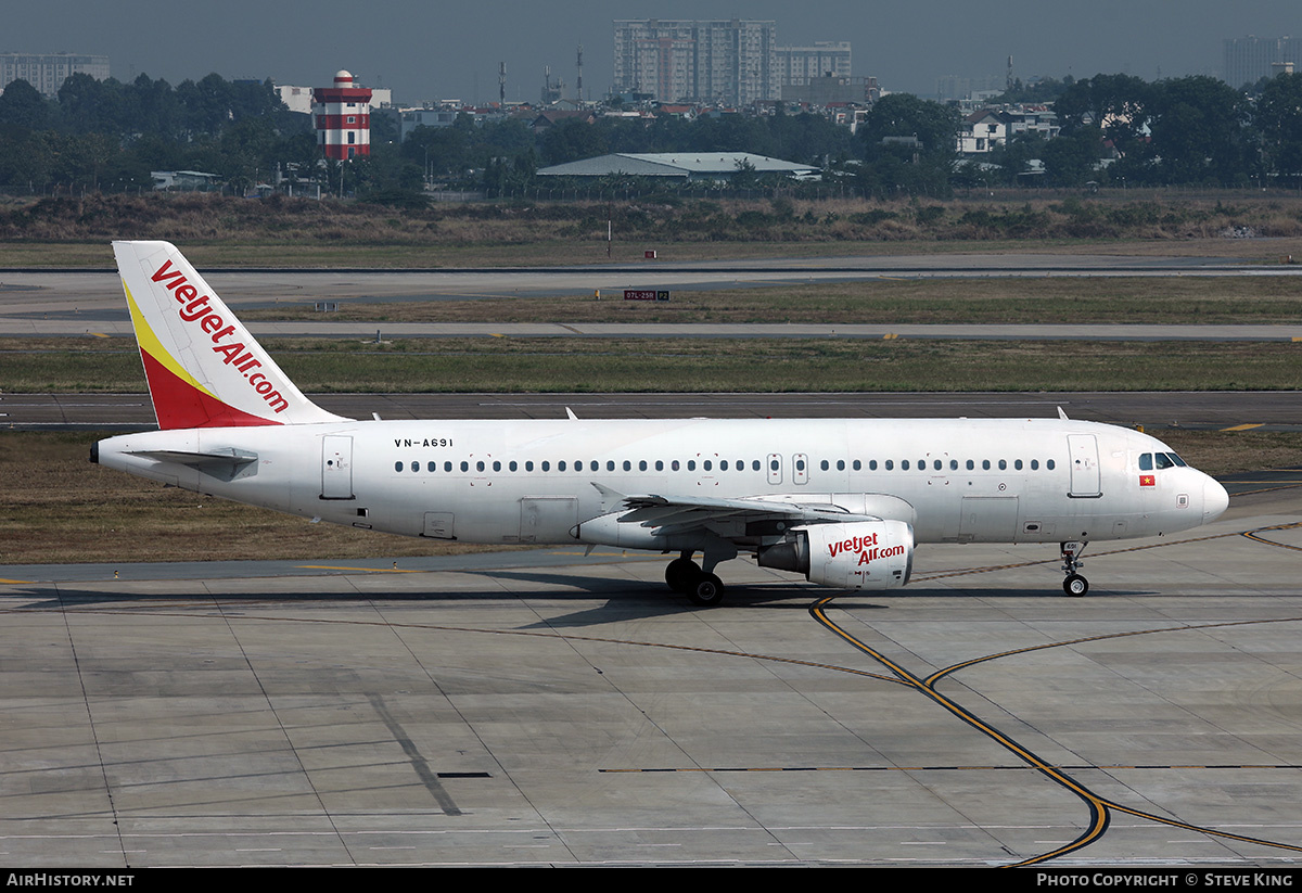 Aircraft Photo of VN-A691 | Airbus A320-214 | VietJet Air | AirHistory.net #589689