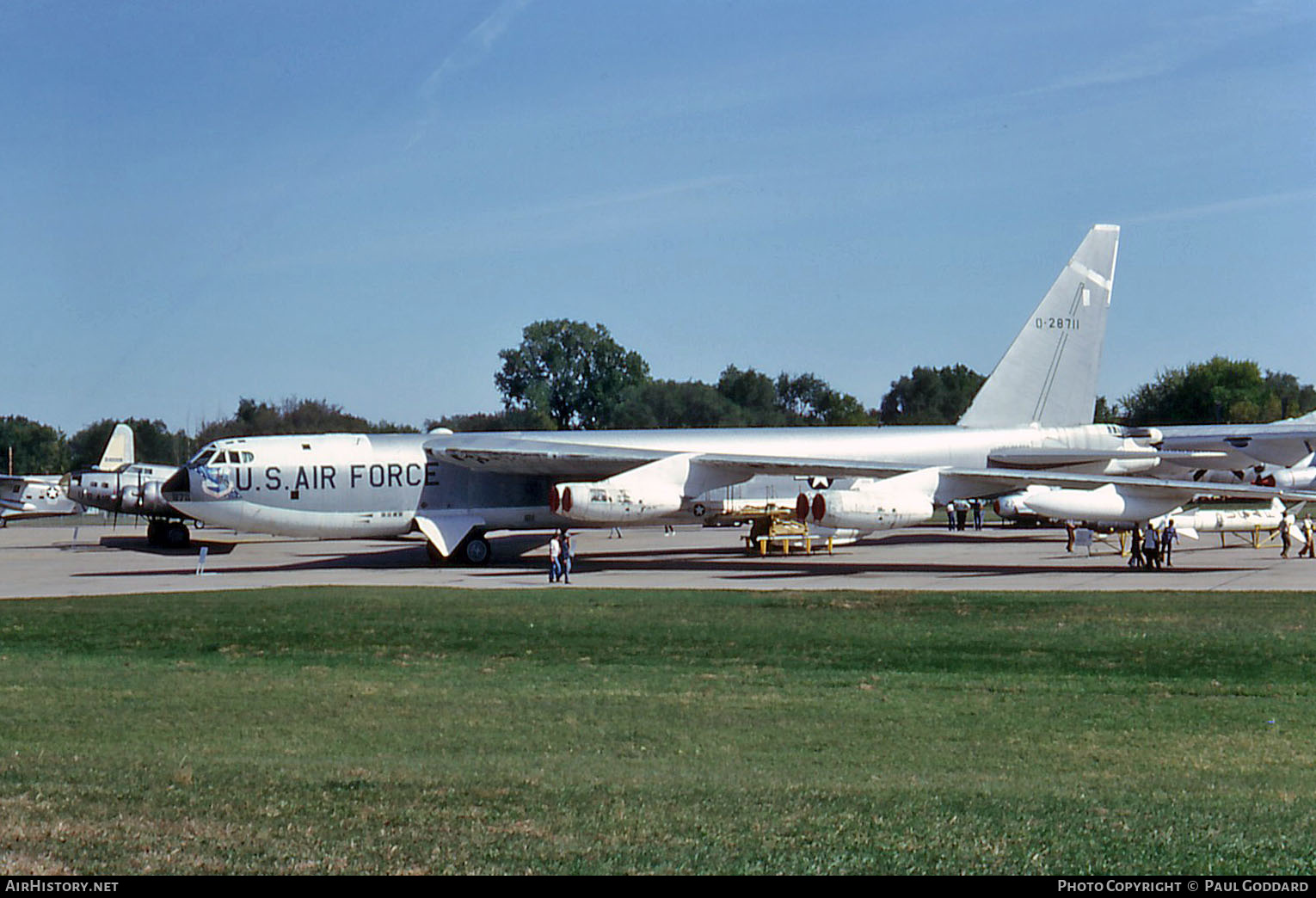 Aircraft Photo of 52-8711 / 0-28711 | Boeing RB-52B Stratofortress | USA - Air Force | AirHistory.net #589725