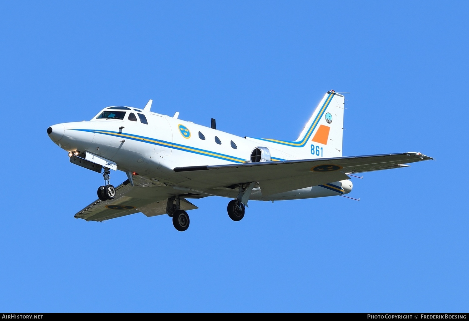 Aircraft Photo of 86001 | North American Tp86 Sabreliner | Sweden - Air Force | AirHistory.net #589794