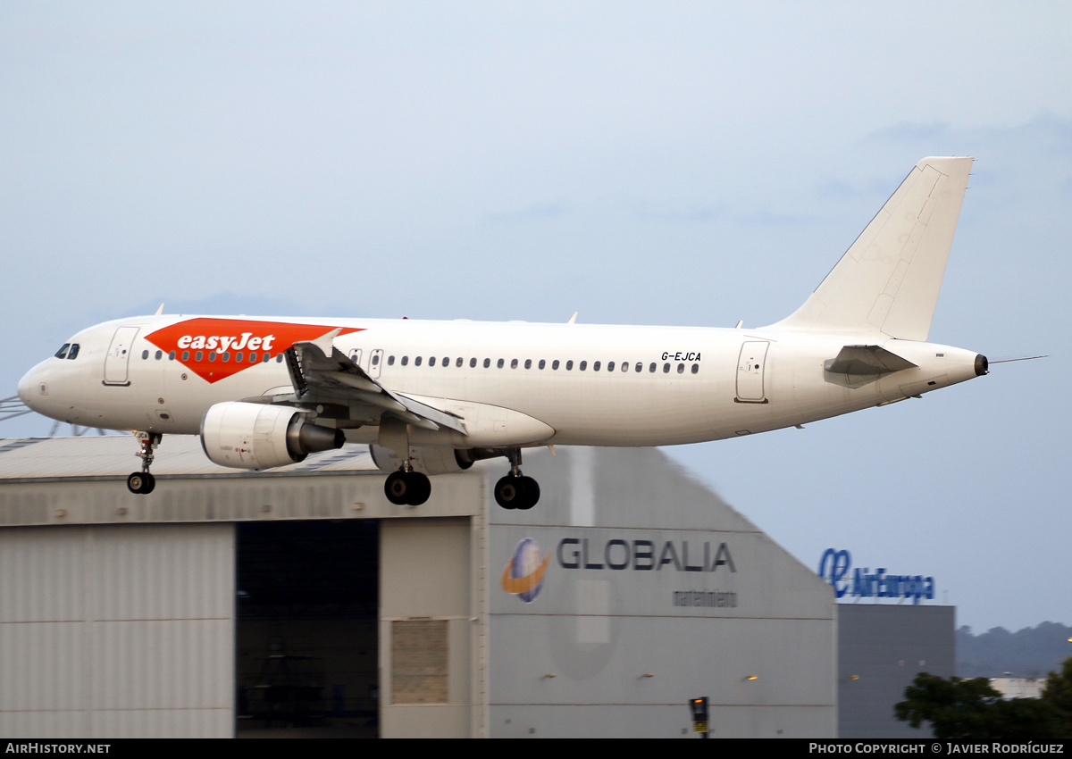 Aircraft Photo of G-EJCA | Airbus A320-214 | EasyJet | AirHistory.net #589814