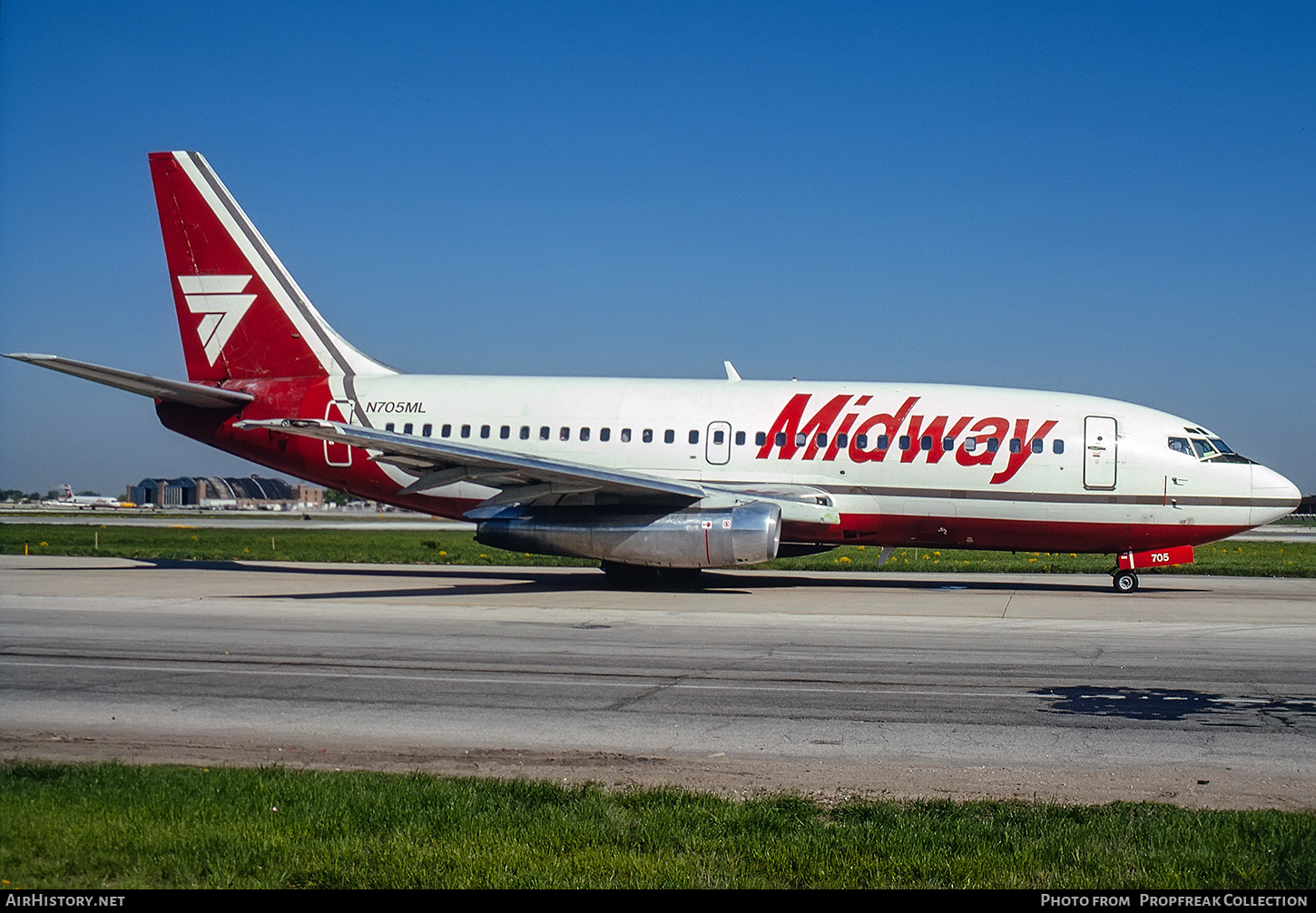 Aircraft Photo of N705ML | Boeing 737-2T4/Adv | Midway Airlines | AirHistory.net #589928