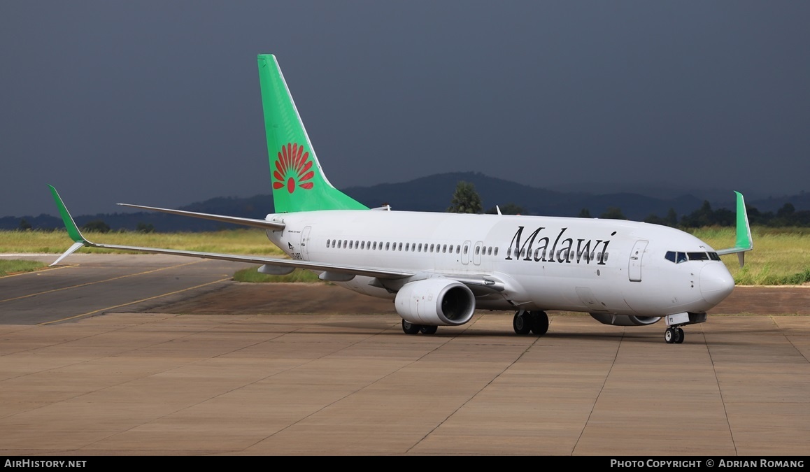 Aircraft Photo of ET-APO | Boeing 737-860 | Malawian Airlines | AirHistory.net #590186