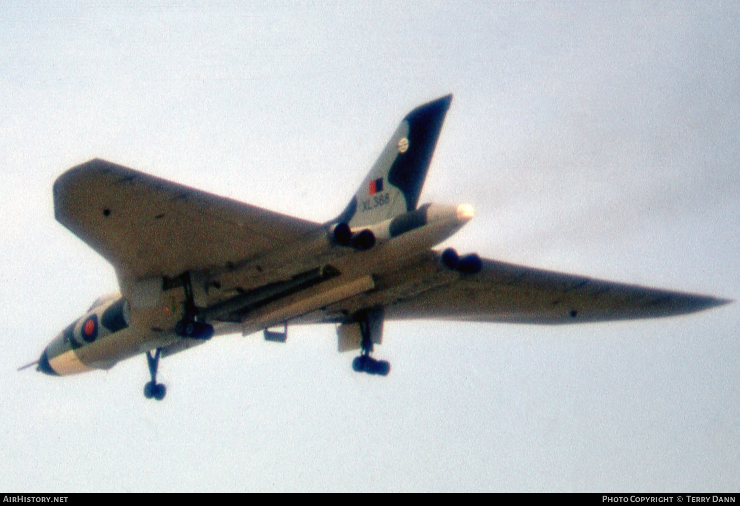 Aircraft Photo of XL388 | Avro 698 Vulcan B.2 | UK - Air Force | AirHistory.net #590187