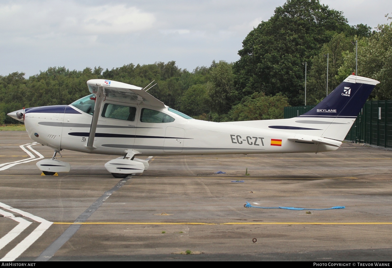 Aircraft Photo of EC-CZT | Cessna 182P Skylane | AirHistory.net #590197