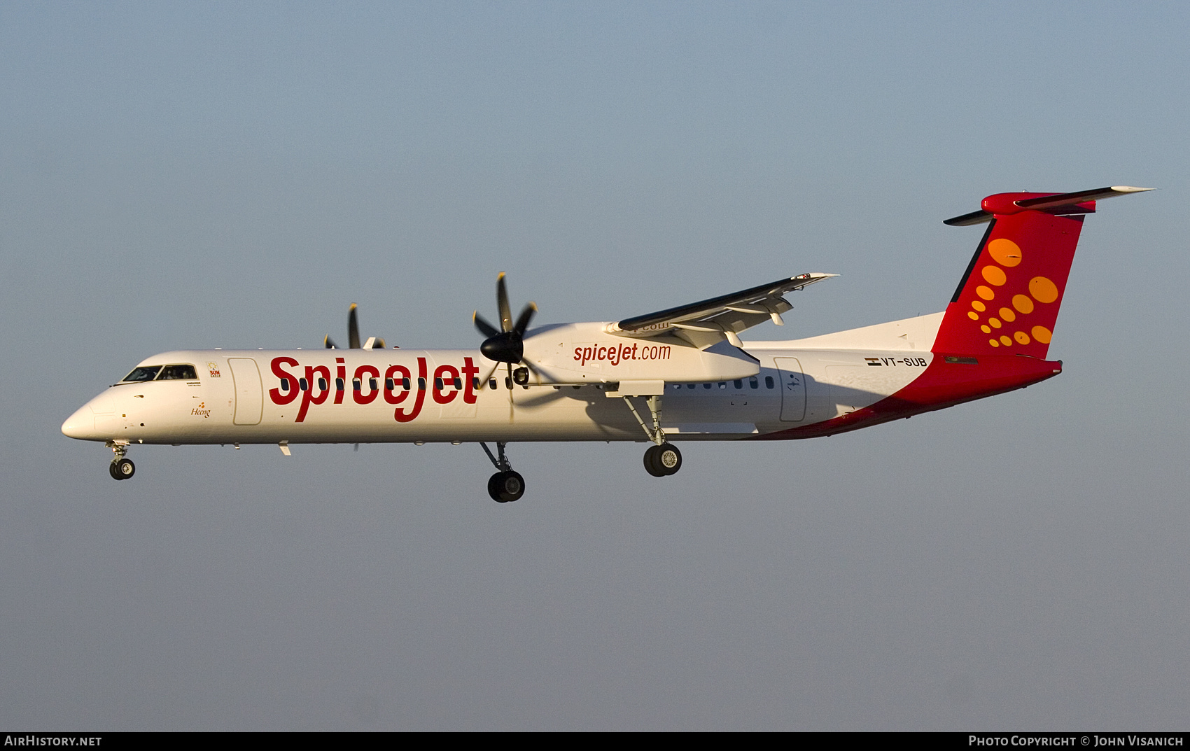 Aircraft Photo of VT-SUB | Bombardier DHC-8-402 Dash 8 | SpiceJet | AirHistory.net #590373