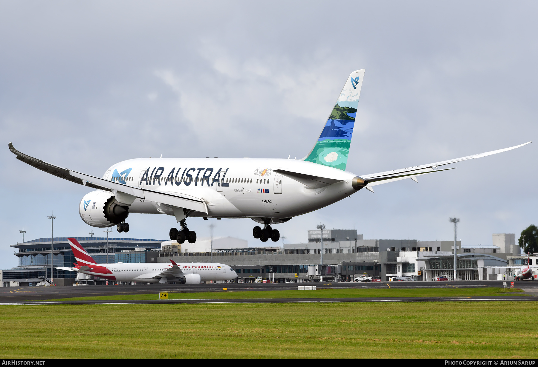 Aircraft Photo of F-OLRC | Boeing 787-8 Dreamliner | Air Austral | AirHistory.net #590383