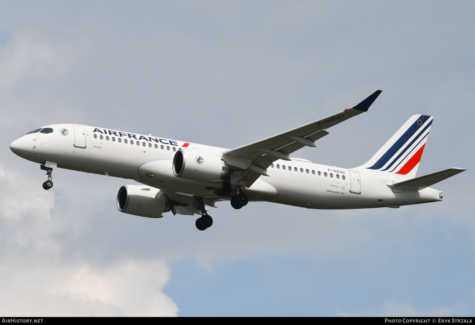 Aircraft Photo of F-HZUU | Airbus A220-371 (BD-500-1A11) | Air France | AirHistory.net #590398