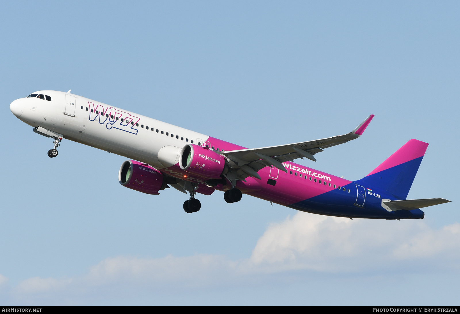 Aircraft Photo of HA-LZR | Airbus A321-271NX | Wizz Air | AirHistory.net #590406