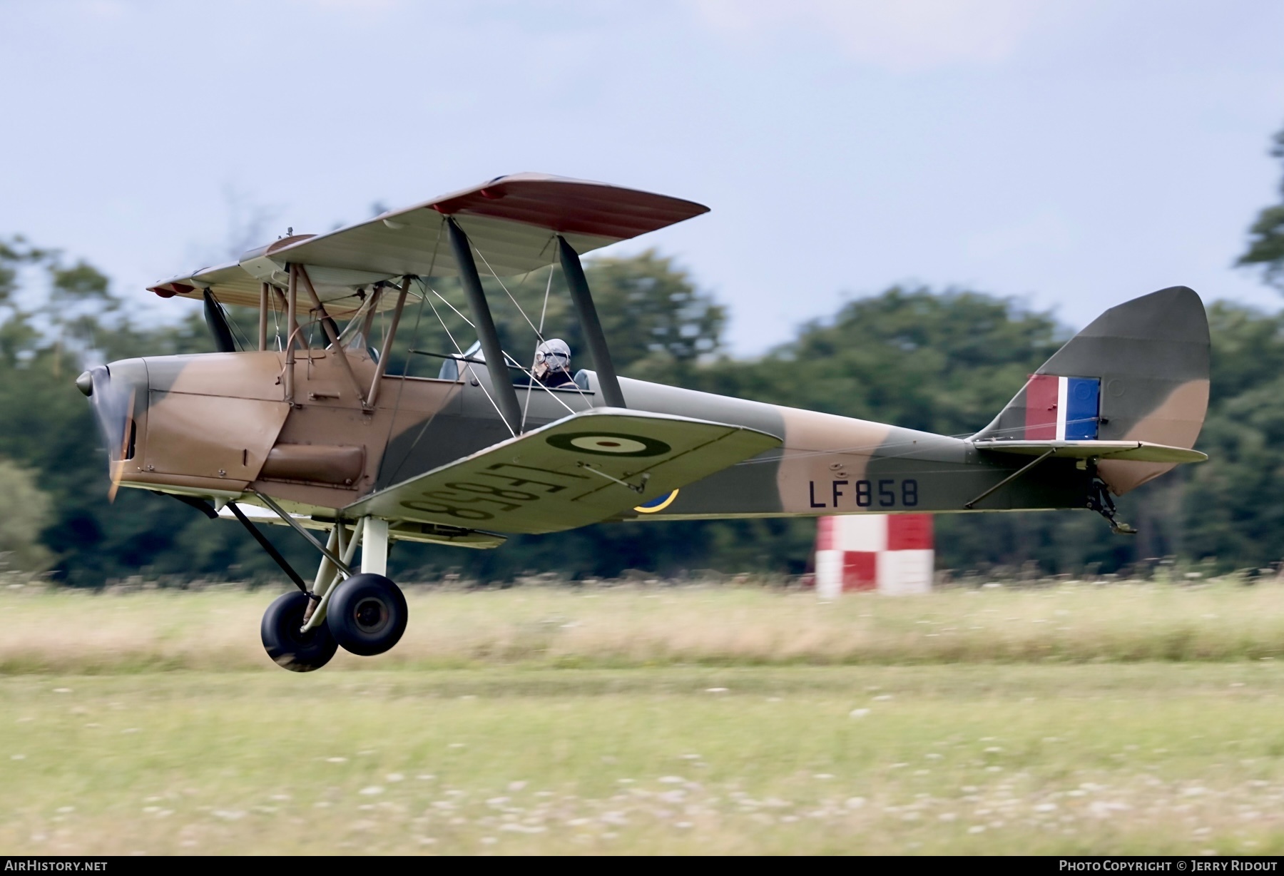 Aircraft Photo of G-BLUZ / LF858 | De Havilland D.H. 82B Queen Bee | UK - Air Force | AirHistory.net #590484