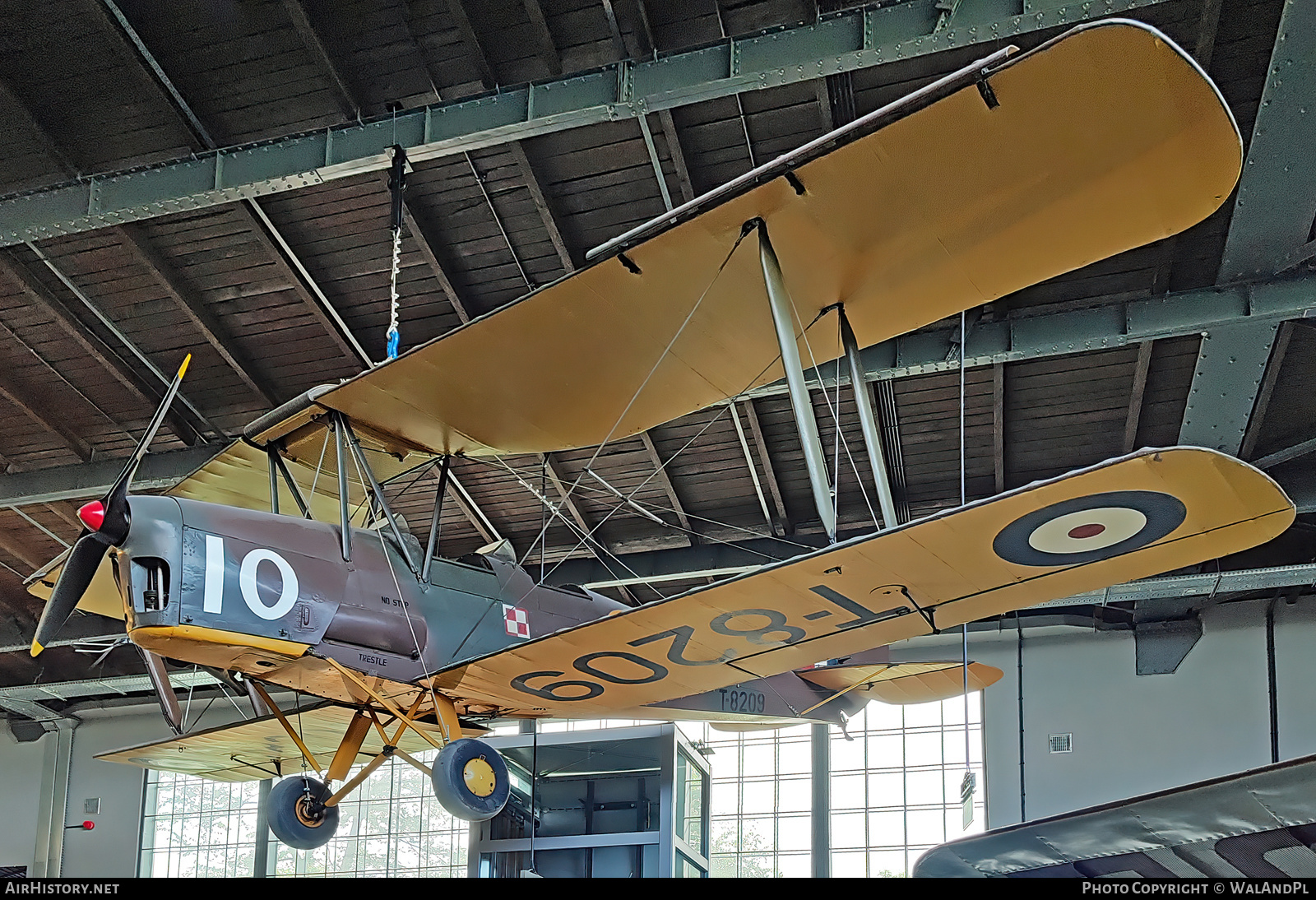 Aircraft Photo of T8209 / T-8209 | De Havilland D.H. 82A Tiger Moth II | UK - Air Force | AirHistory.net #590615