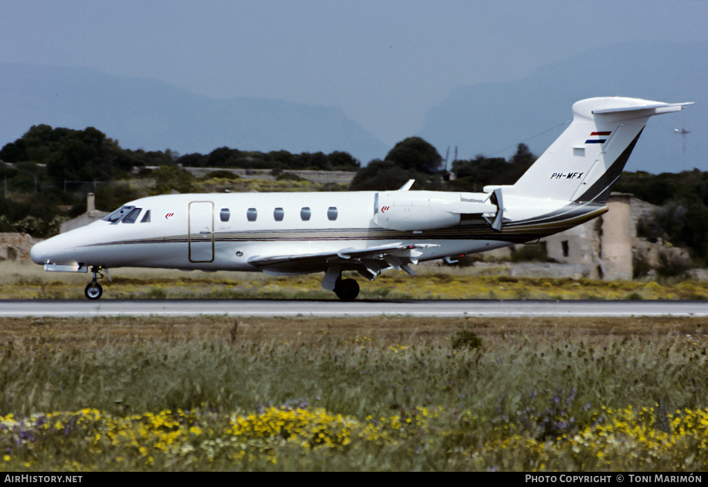 Aircraft Photo of PH-MFX | Cessna 650 Citation VI | Martinair | AirHistory.net #590616