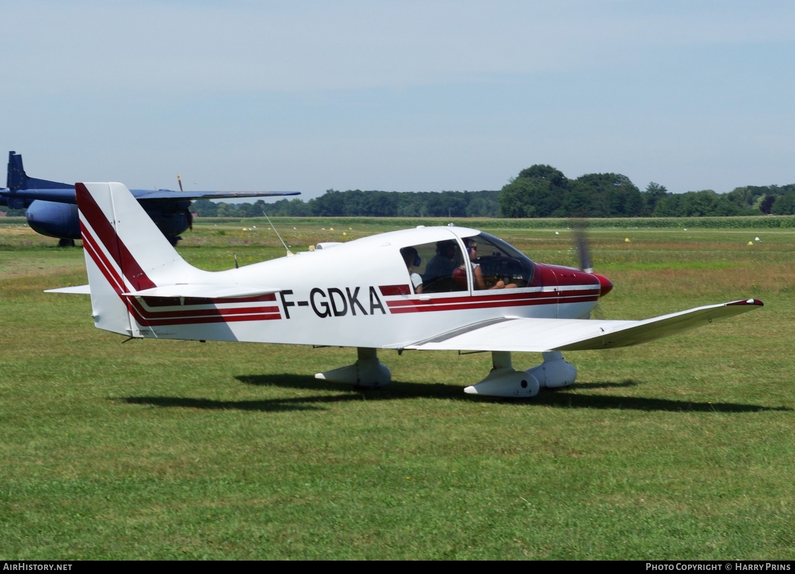 Aircraft Photo of F-GDKA | Robin DR-400-140B Dauphin | AirHistory.net #590667