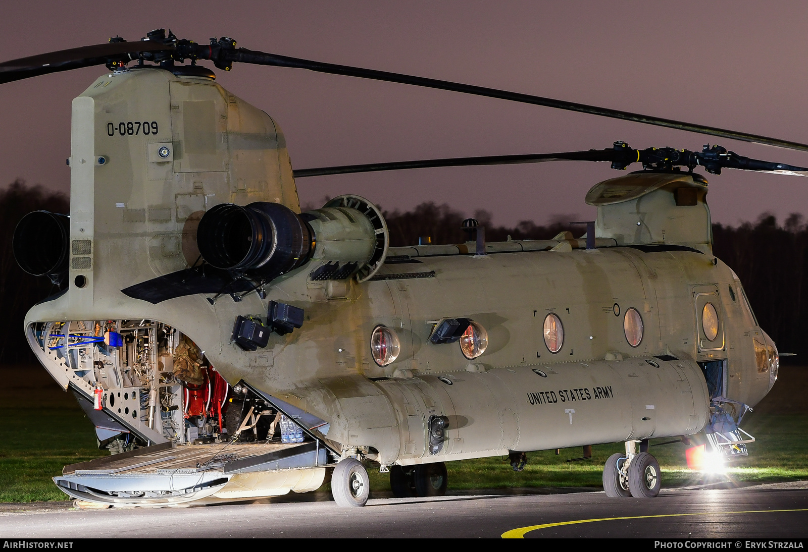 Aircraft Photo of 04-8709 / 0-08709 | Boeing CH-47F Chinook (414) | USA - Army | AirHistory.net #590680