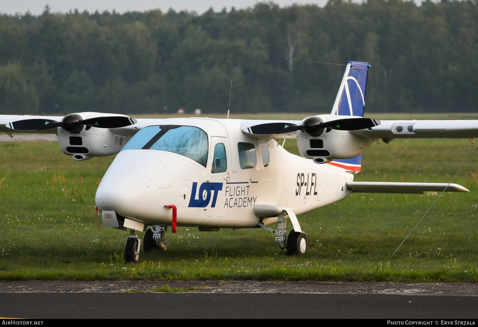 Aircraft Photo of SP-LFL | Tecnam P-2006T | LOT Flight Academy | AirHistory.net #590699
