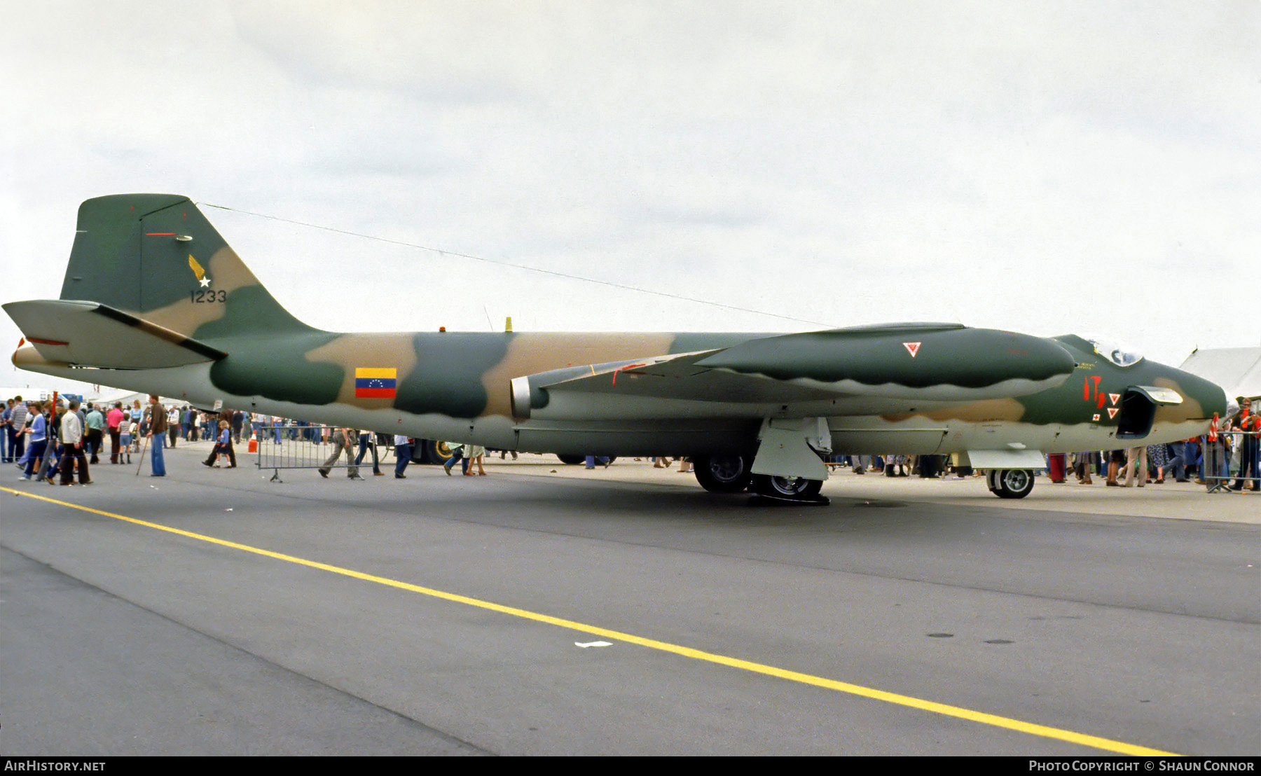 Aircraft Photo of 1233 | English Electric Canberra B82 | Venezuela - Air Force | AirHistory.net #590701