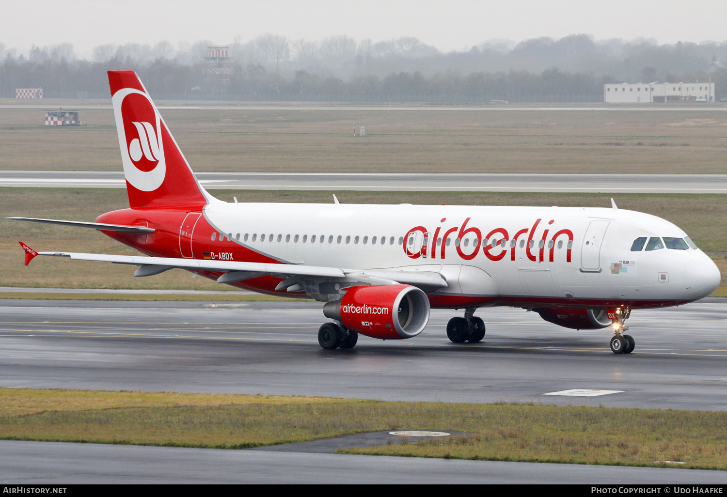 Aircraft Photo of D-ABDX | Airbus A320-214 | Air Berlin | AirHistory.net #590718