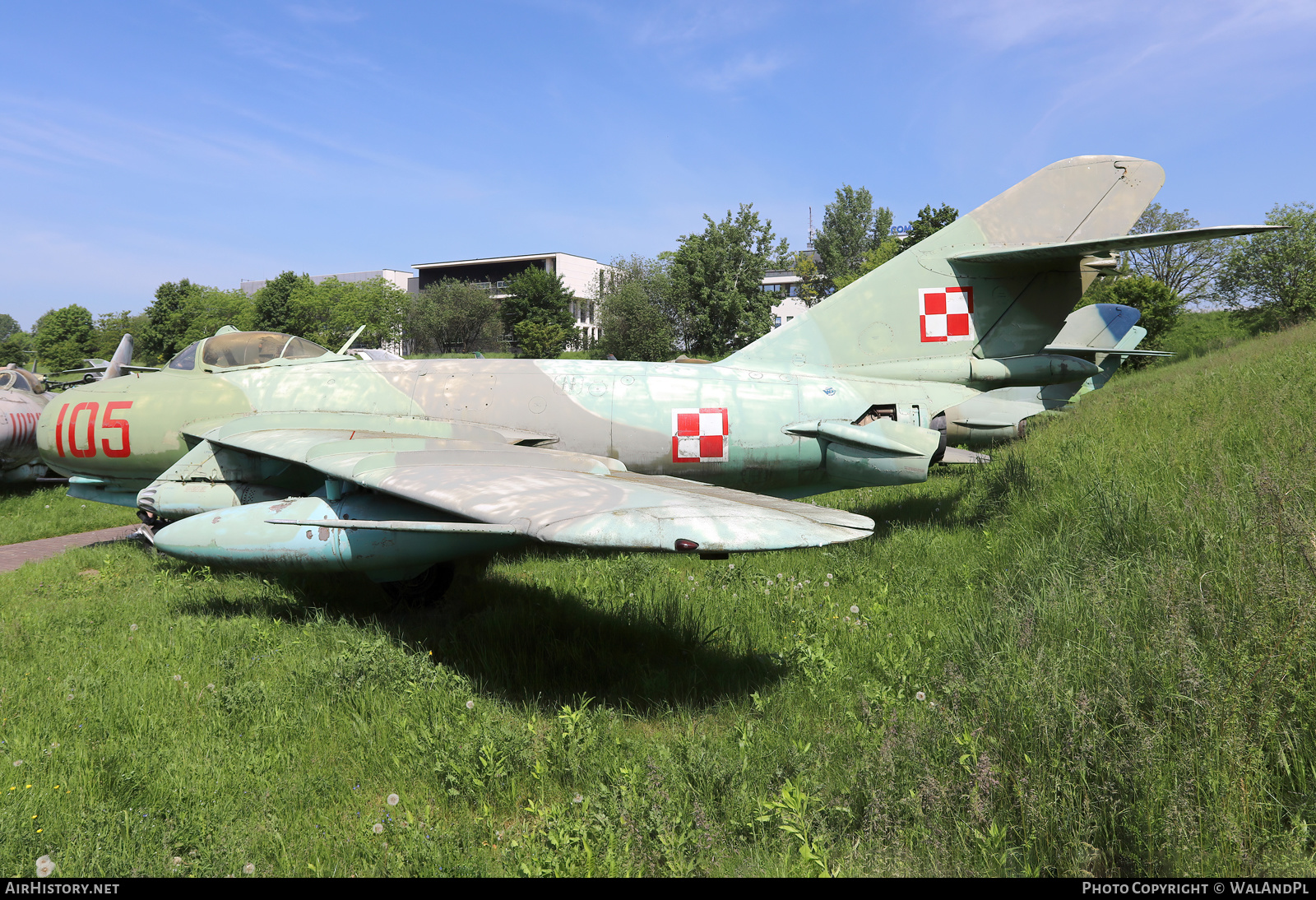 Aircraft Photo of 105 | PZL-Mielec Lim-6bis | Poland - Air Force | AirHistory.net #590745