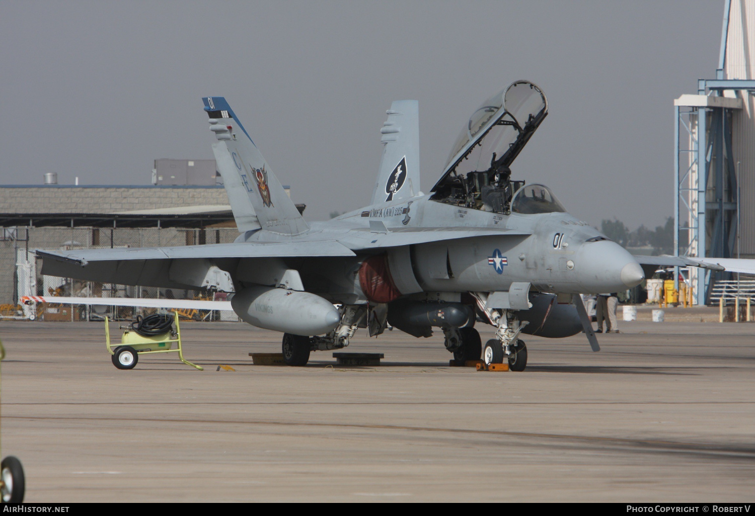 Aircraft Photo of 165411 | McDonnell Douglas F/A-18D Hornet | USA - Marines | AirHistory.net #590749