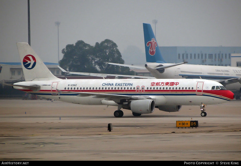 Aircraft Photo of B-2362 | Airbus A320-214 | China Eastern Airlines | AirHistory.net #590750