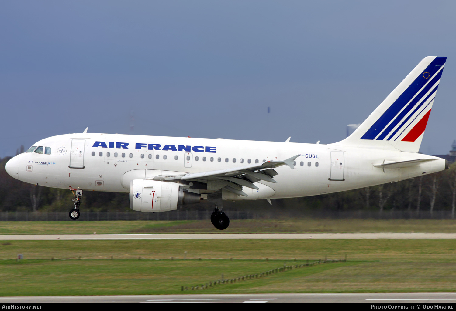 Aircraft Photo of F-GUGL | Airbus A318-111 | Air France | AirHistory.net #590835