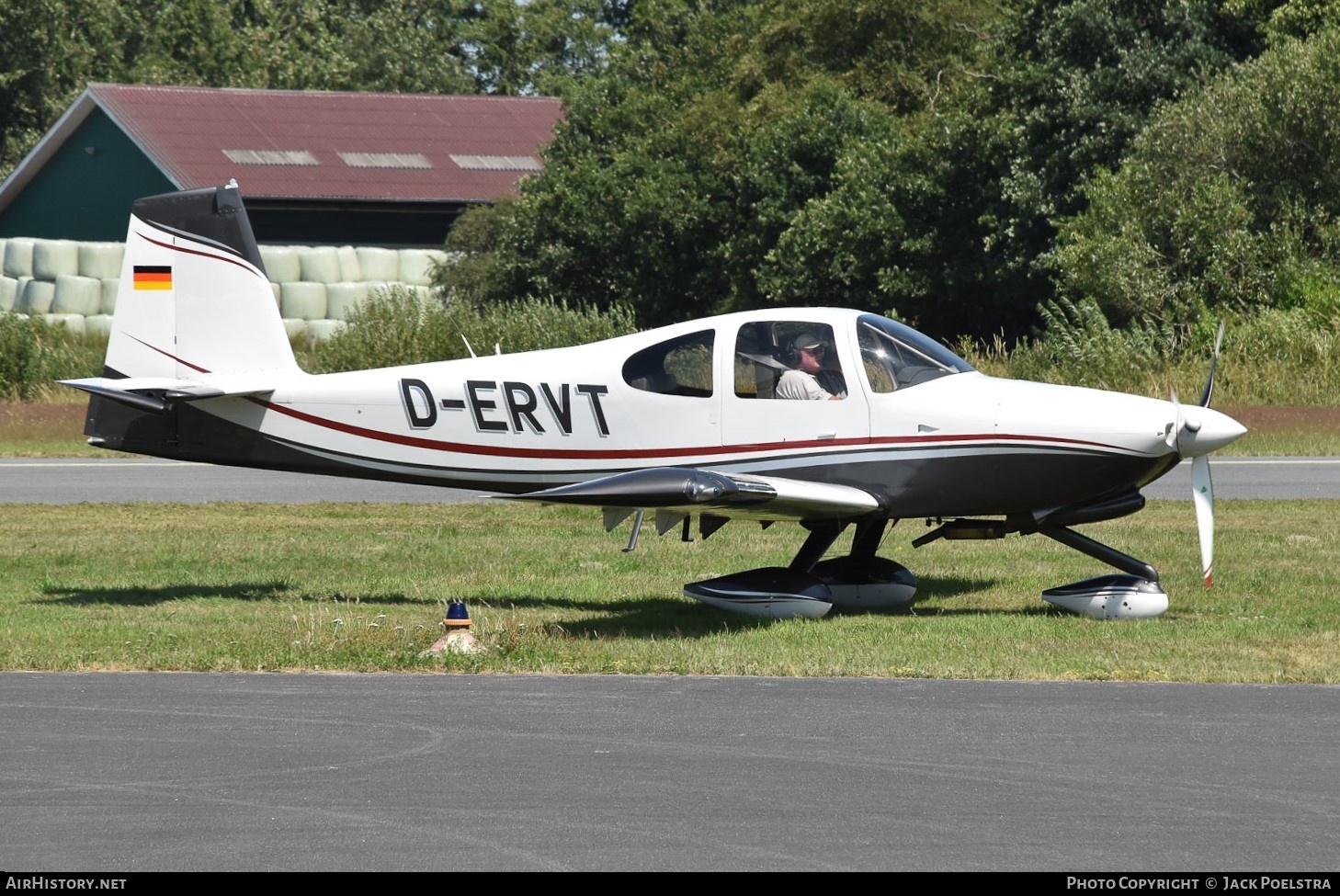 Aircraft Photo of D-ERVT | Van's RV-10 | AirHistory.net #590979