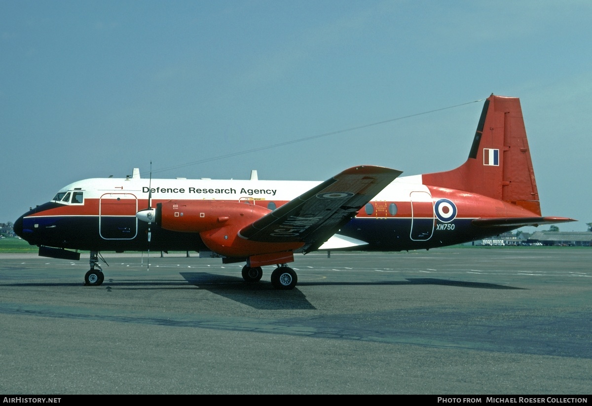 Aircraft Photo of XW750 | Hawker Siddeley HS-748 Srs1/107 | UK - Air Force | AirHistory.net #591182