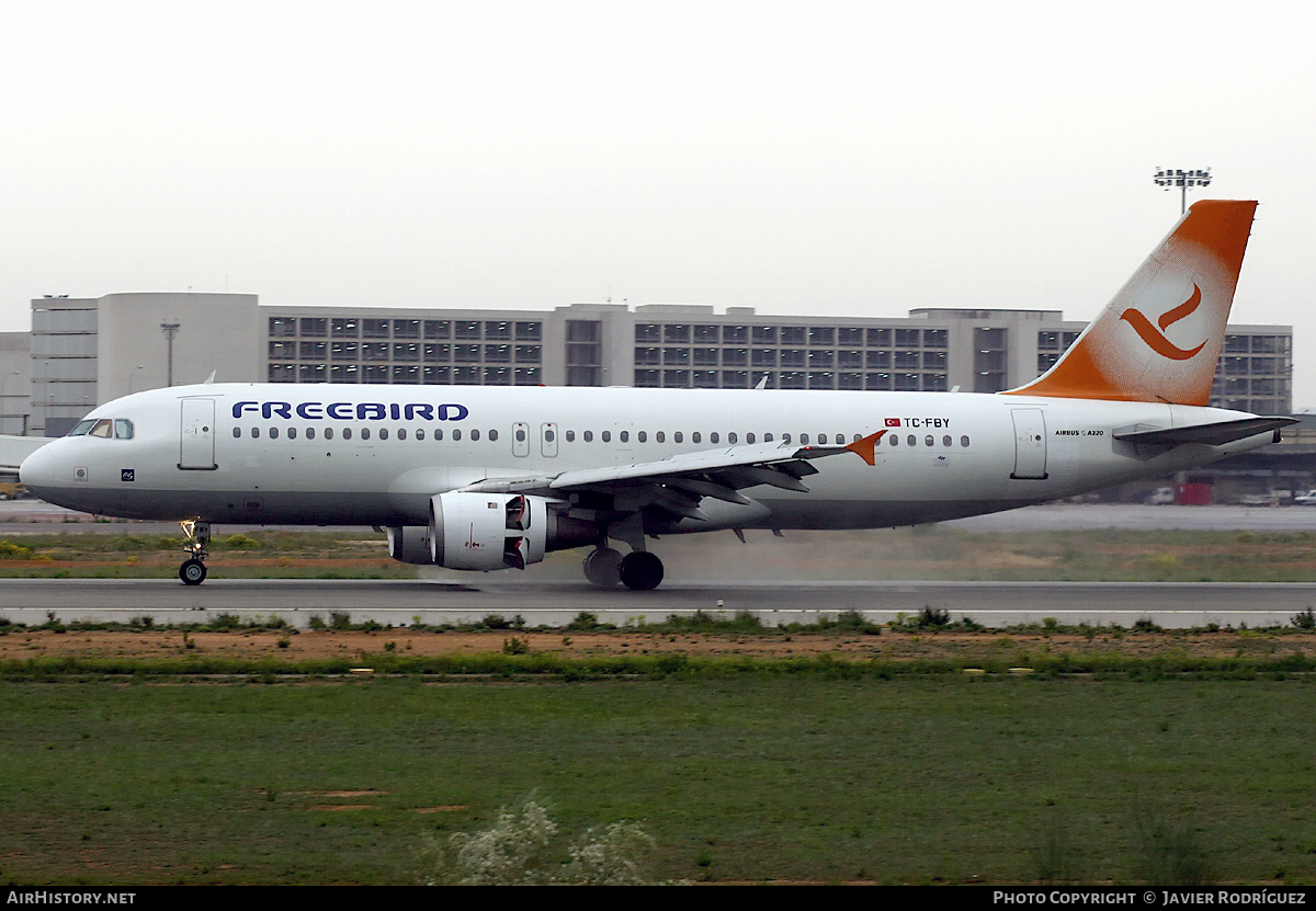 Aircraft Photo of TC-FBY | Airbus A320-211 | Freebird Airlines | AirHistory.net #591305
