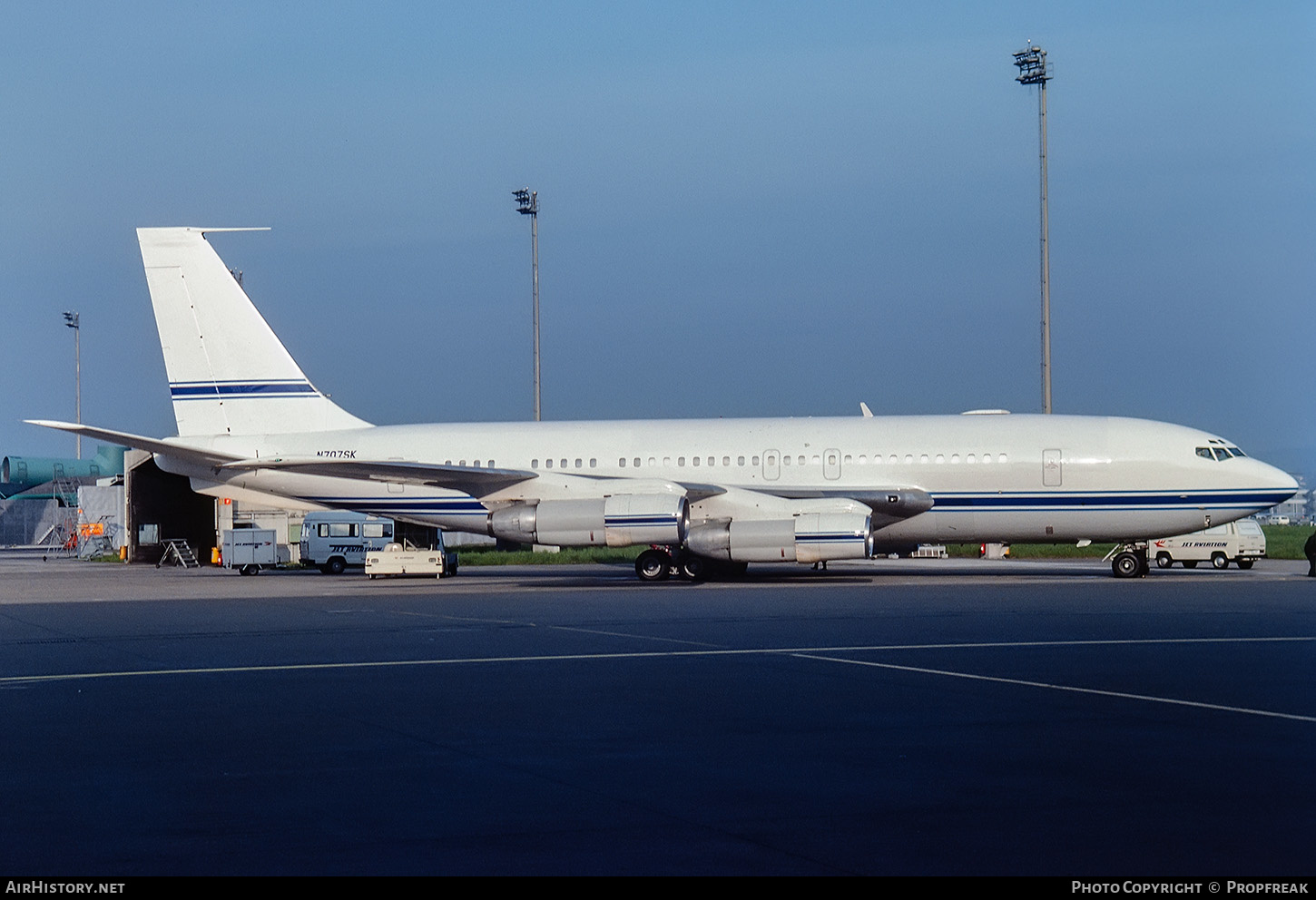 Aircraft Photo of N707SK | Boeing 707-138B | AirHistory.net #591403